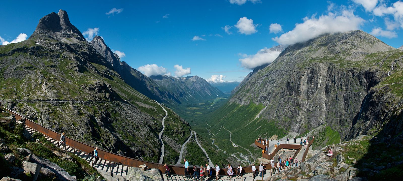 Utsiktsplattformen på Trollstigen
